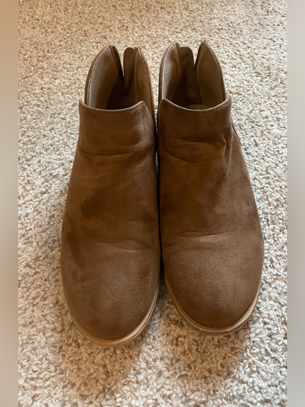 Journee women’s Brown Slip-On Ankle Shoes